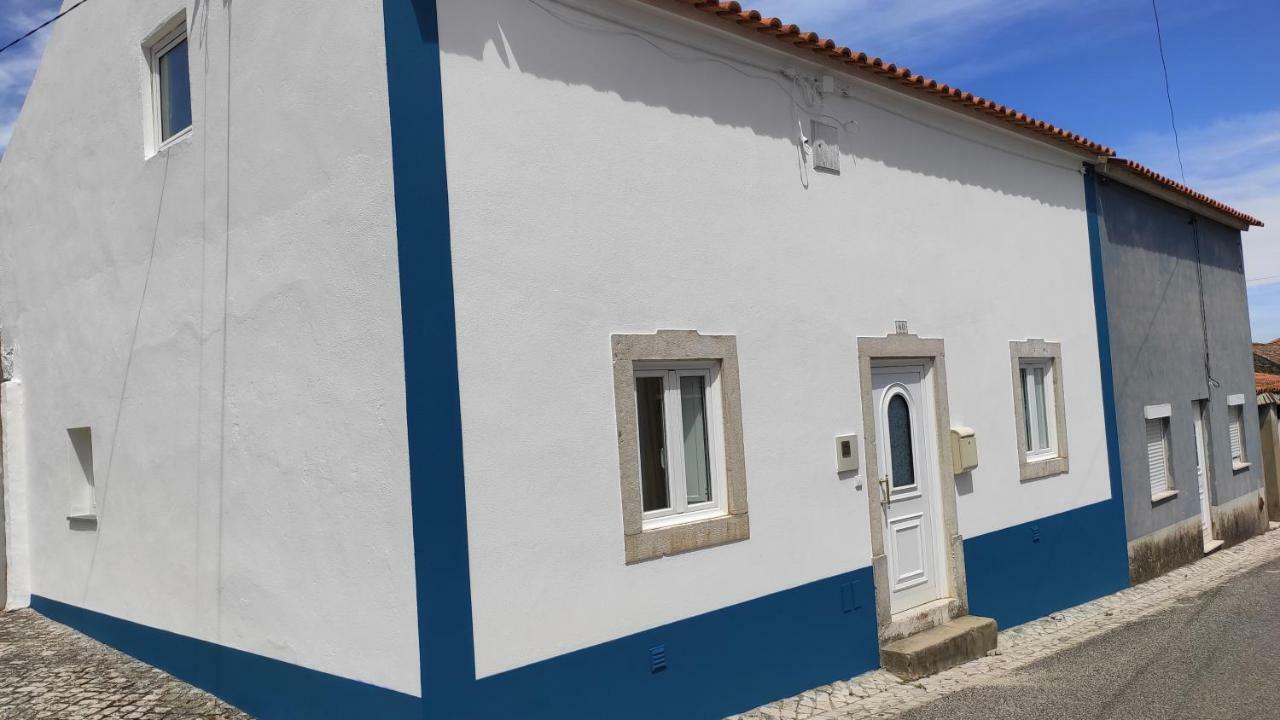 Casa 40Th-Music Wood House Hotel Óbidos Exterior foto